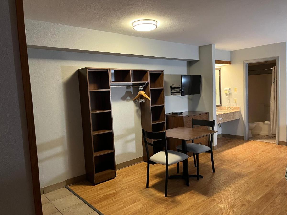 Red Roof Inn Amarillo West Экстерьер фото