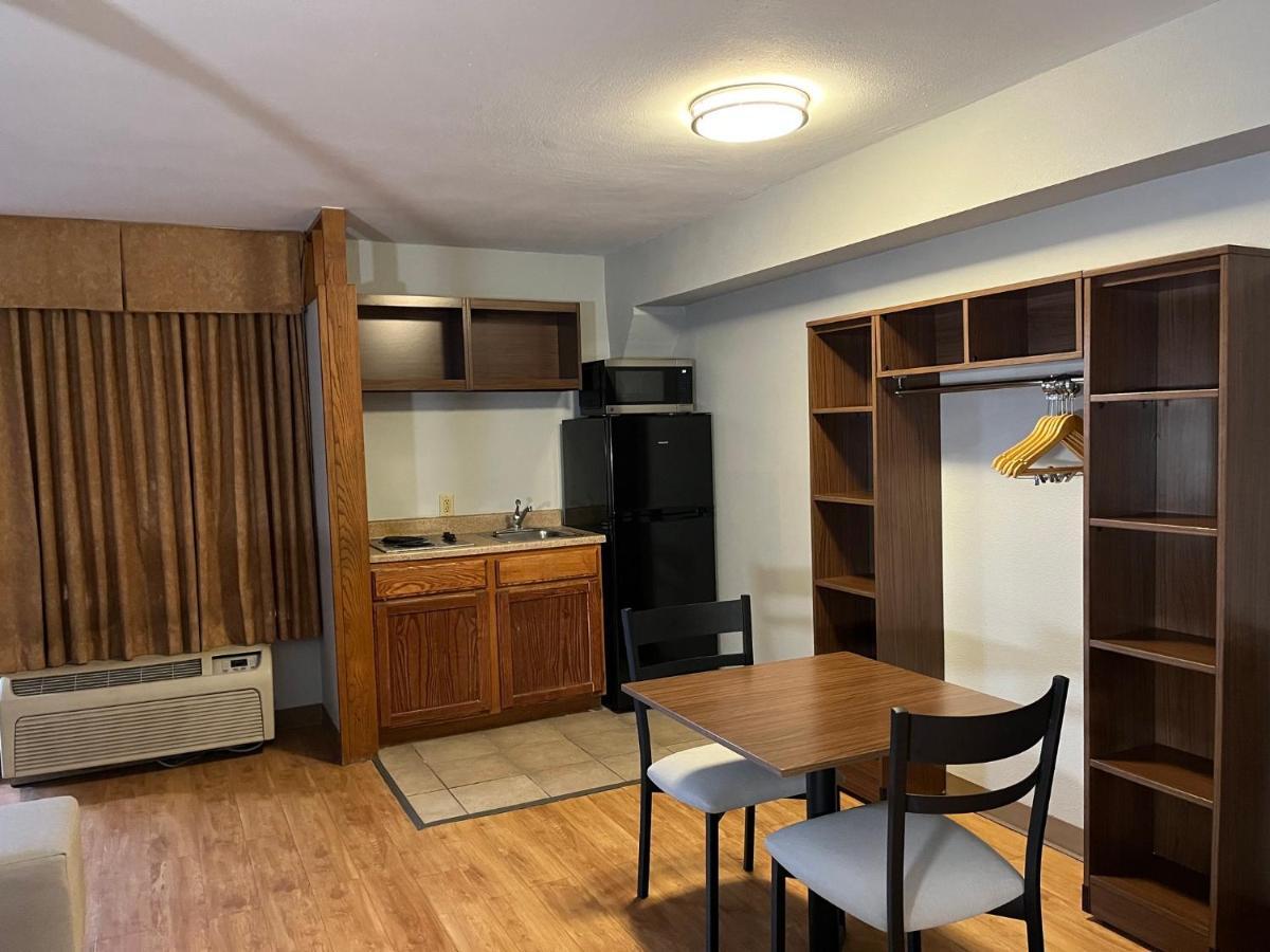 Red Roof Inn Amarillo West Экстерьер фото
